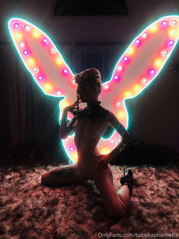 working a Kinky Rabbit sex party this weekend and i’m so exc..