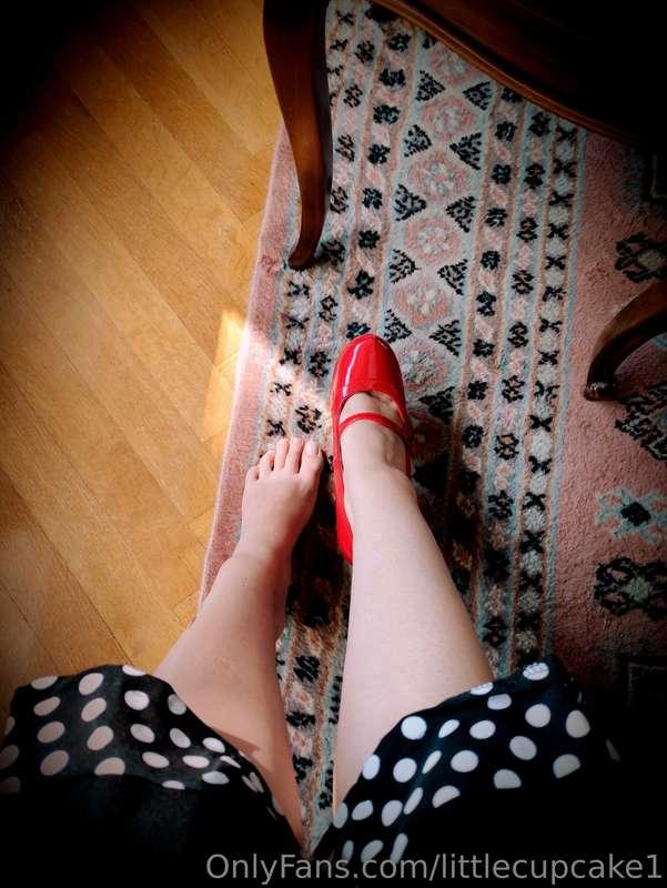 Let's go for chasing eggs 😏