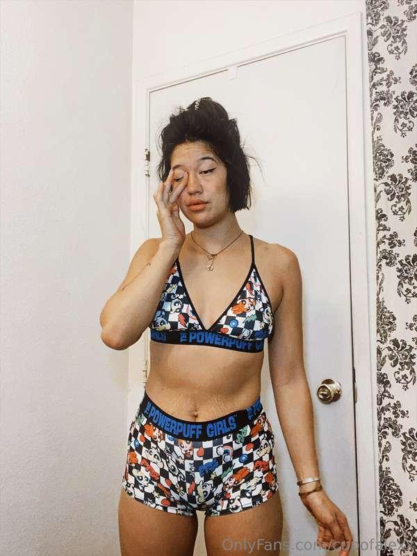 POV: I’m just your sleepy girl, first thing in the AM.