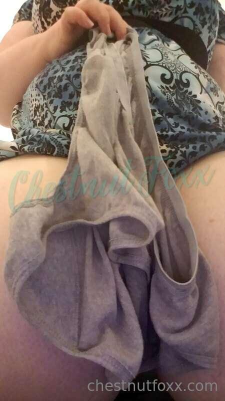 I love being naughty when I'm out. Does it turn you on knowi..