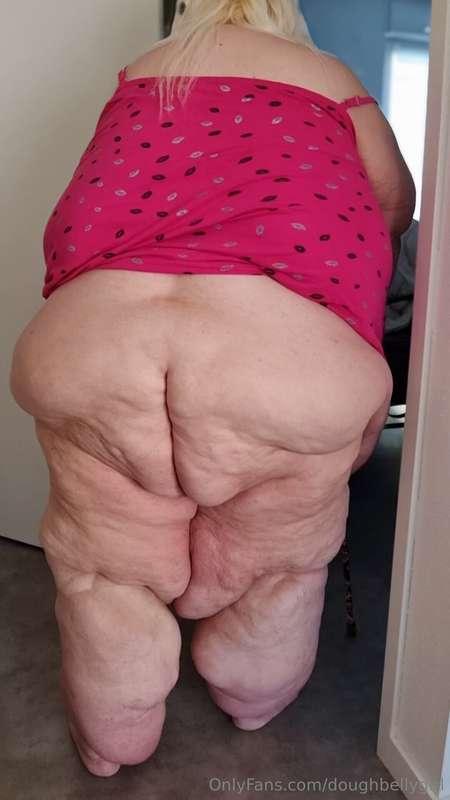 doughbellygirl image #1