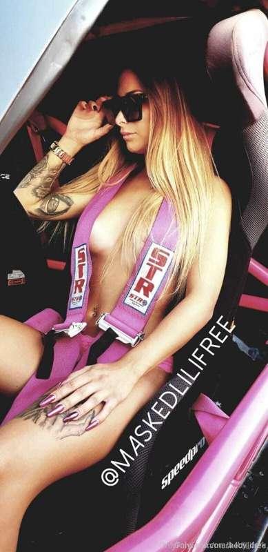 @maskedlilifree 😎 I am temperament, hot blond girl lover of ..
