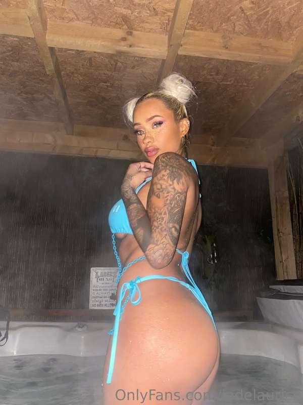 Don’t ignore my messages.. you’ll be missing all the juicy s..