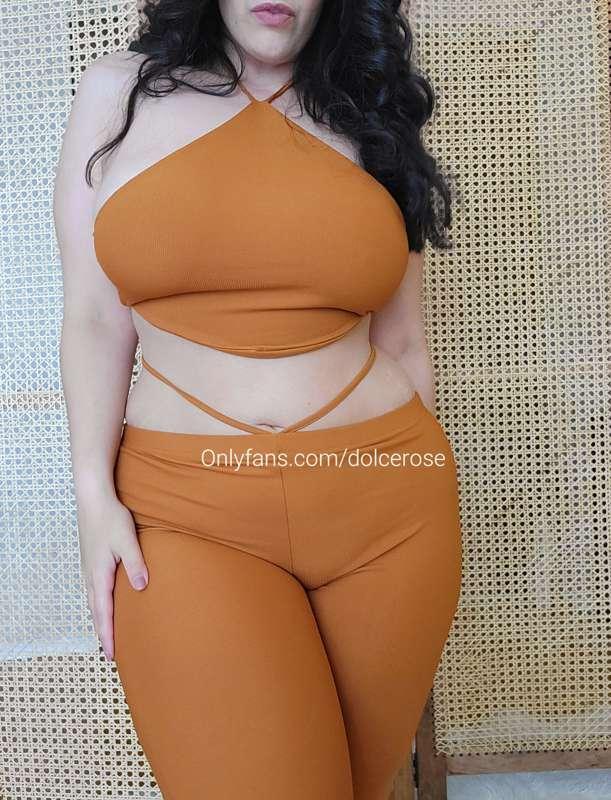 The tags on this outfit were soooo itchy, so I couldn't hand..