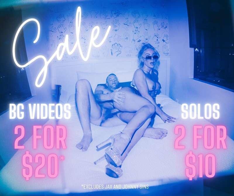 Message me to take advantage of these deals while they are s..