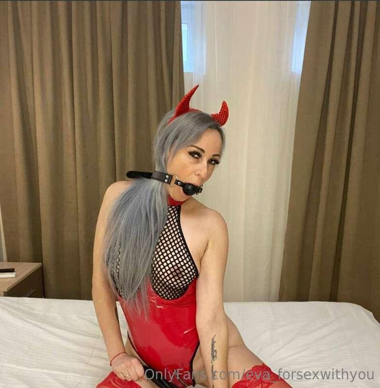 ## @dafnalousen
💖MILF FREE PAGE💖@dafnalousen

   ❗️ATTENTION..