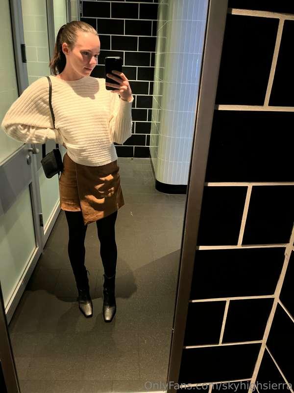 good girl vs bad girl 😈 I’m out for drinks!! tip $10 to buy ..