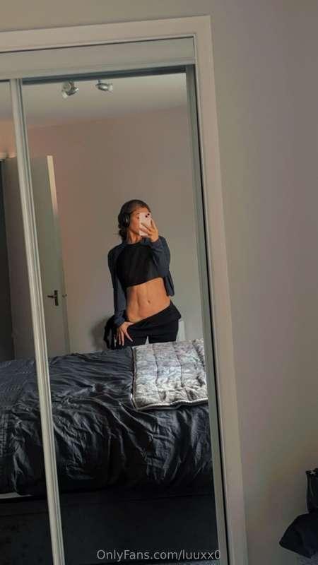 Should I do a gym strip tease?👀
