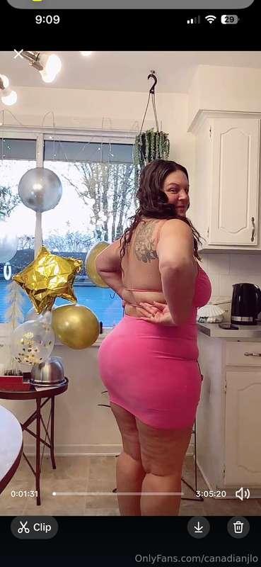 My second bday dress 💓💓💓 had a me feeling so good I baked a ..