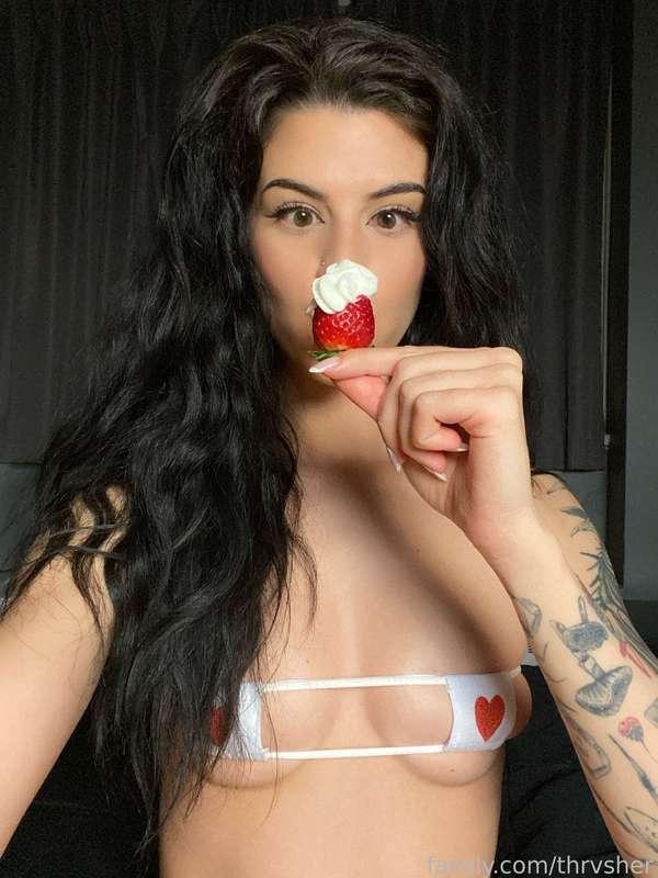 replace the 🍓 with your 🍆
