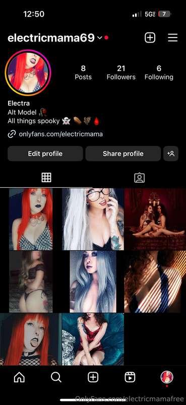 Come follow my Instagram 🥵