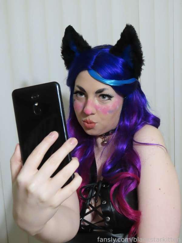 blackstarkitten image #10