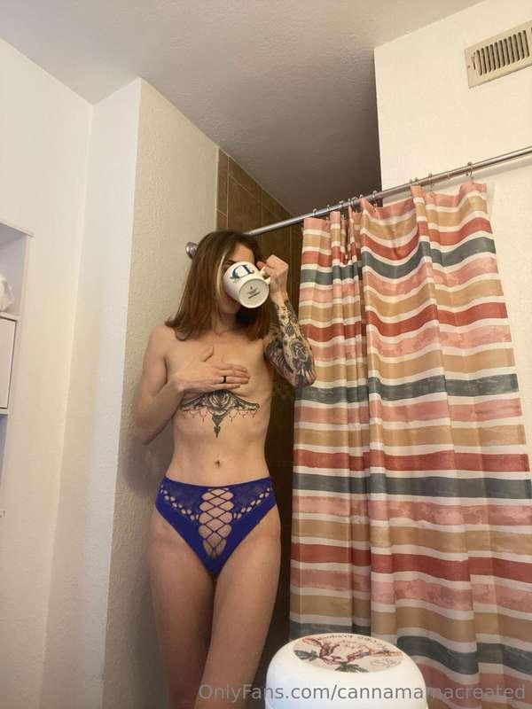Can you tell I’ve been working out? 🏋️‍♀️