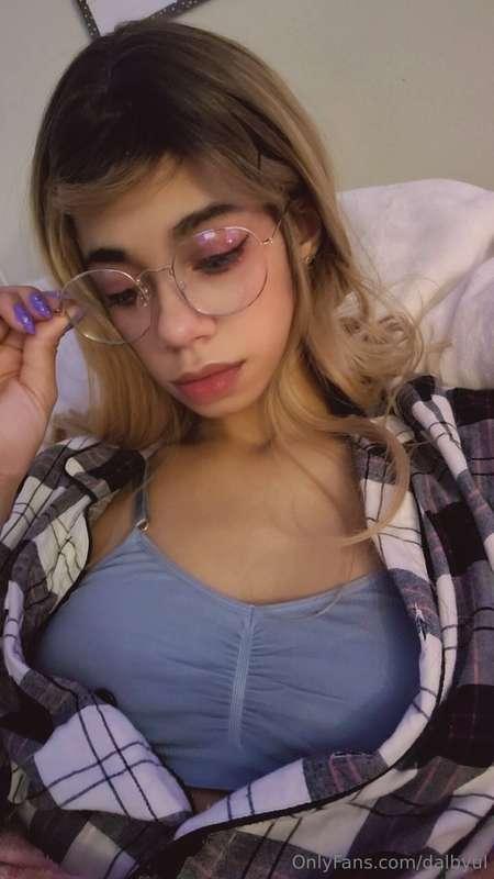 Hehe you miss me? 😘 ✨️

I gotta take more photos I miss gett..