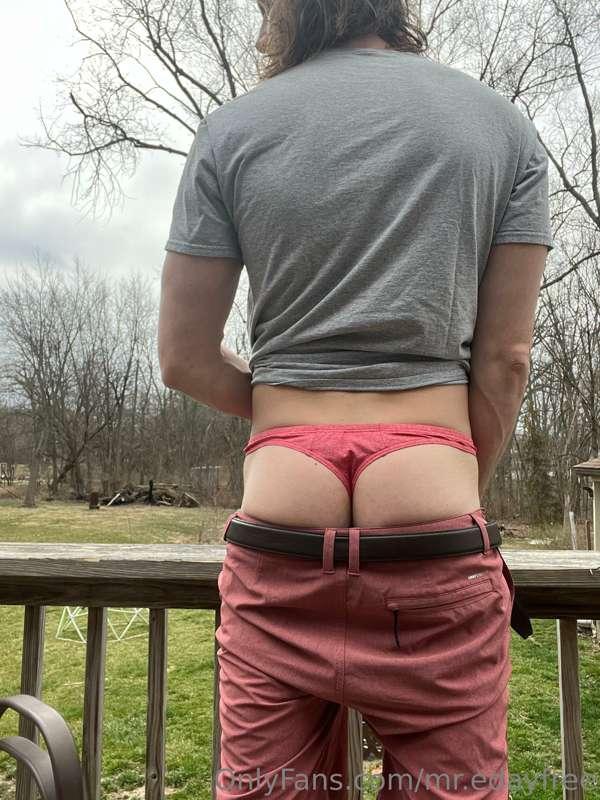 Hey! You!!! Wanna eat my ass?