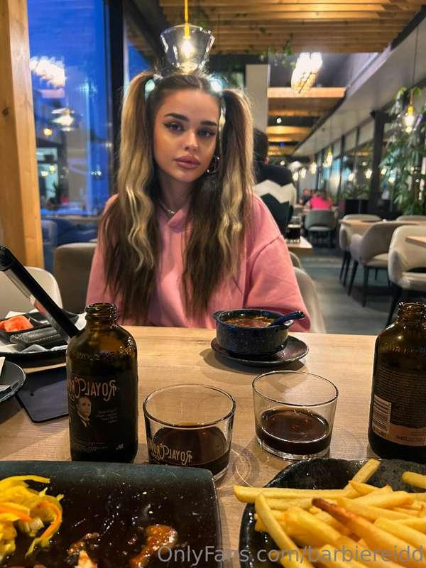 ## Let's have a date, don't be so shy 🥰😋