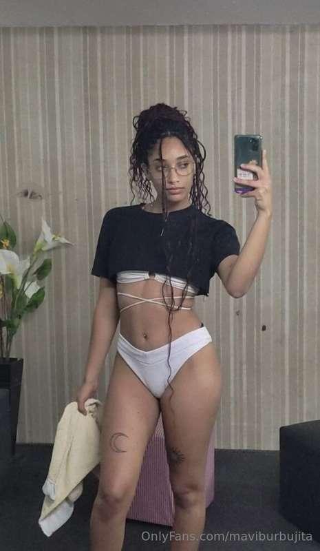 #advertisement
Say hello to my curly Latina content queen! S..