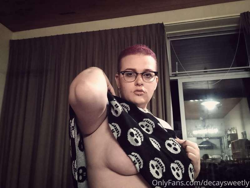 decaysweetly image #2