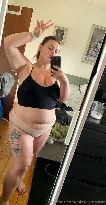 Good afternoon from me! ☀️ 🥰 ❤️

Just come back from a 7 mil..