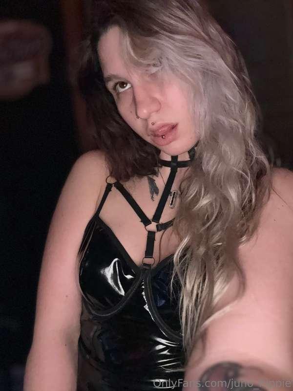 Whole lot of teasing🤭😈