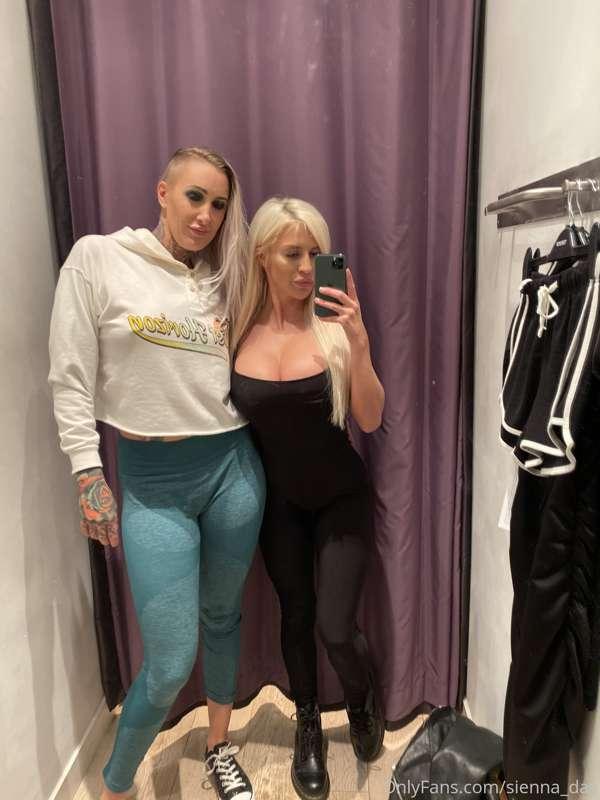 BEFORE CHANGING ROOM FUCK @angel_long