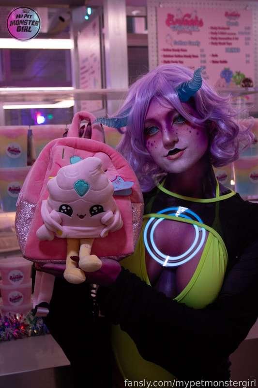 mypetmonstergirl image #1