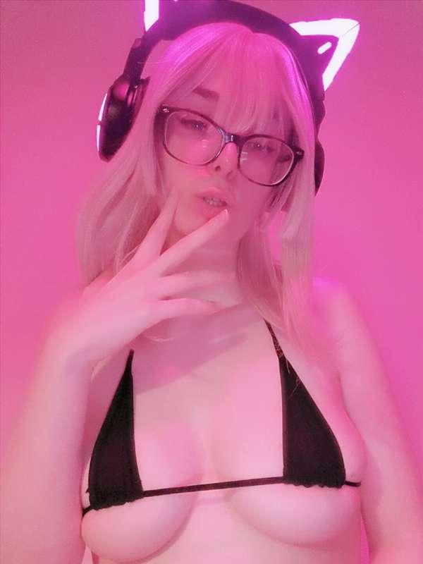 Mommy hopes you're having an amazing weekend so far, have th..