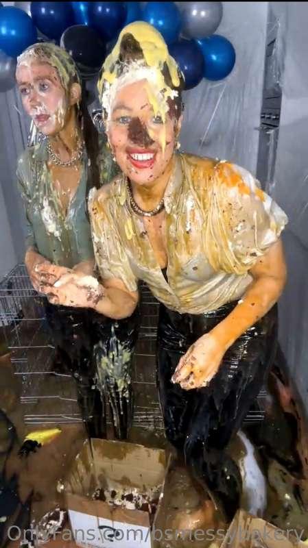 bsmessybakery image #24