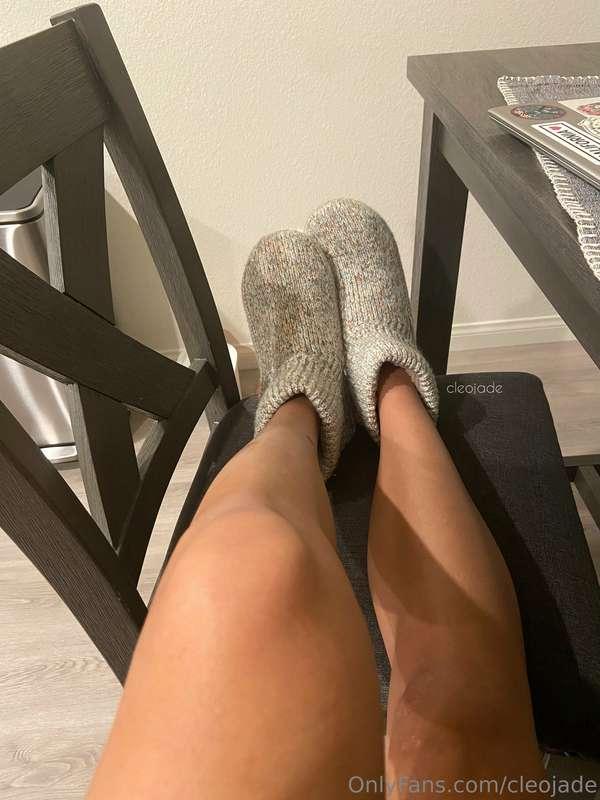 On/off nude toes edition 🥰