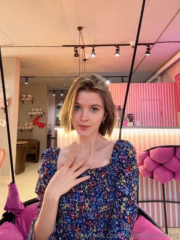 yourlovegoldberg image #0