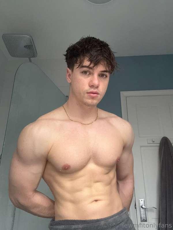 GM 😘😘😘