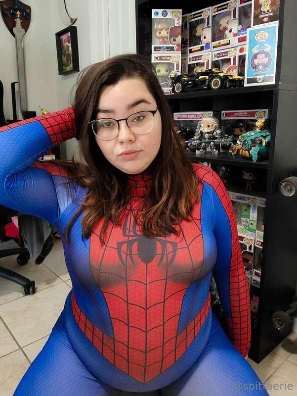 spider-girl content? 🕷so excited to have my power/internet b..