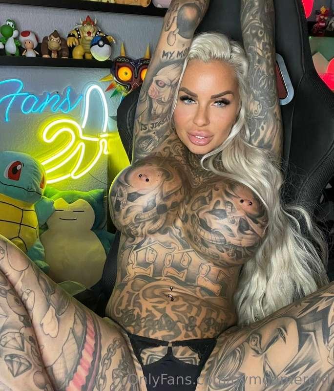 Can I maybe be your slut for tonight ? 😈