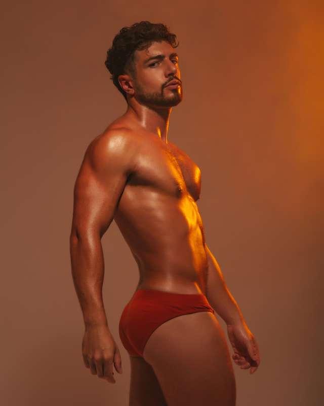 joan_crisol image #3