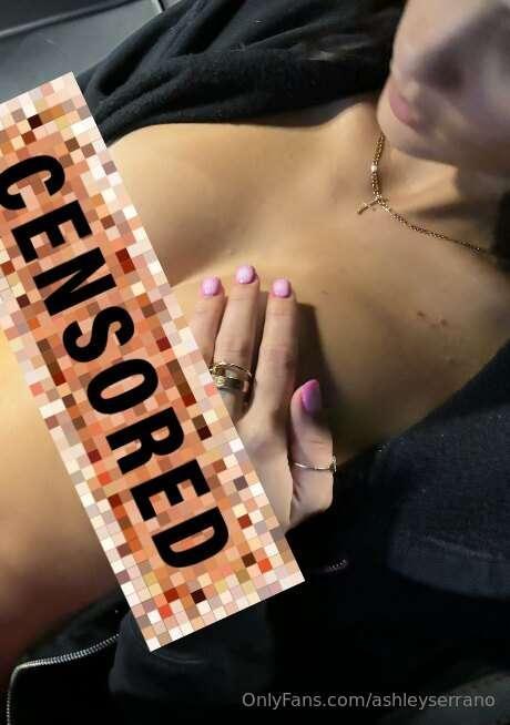 Showing you one of my fav place to get naughty 😈! Ass in the..