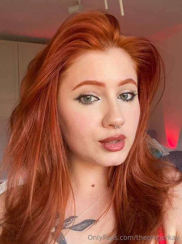 How do you usually start your day?🥰💋