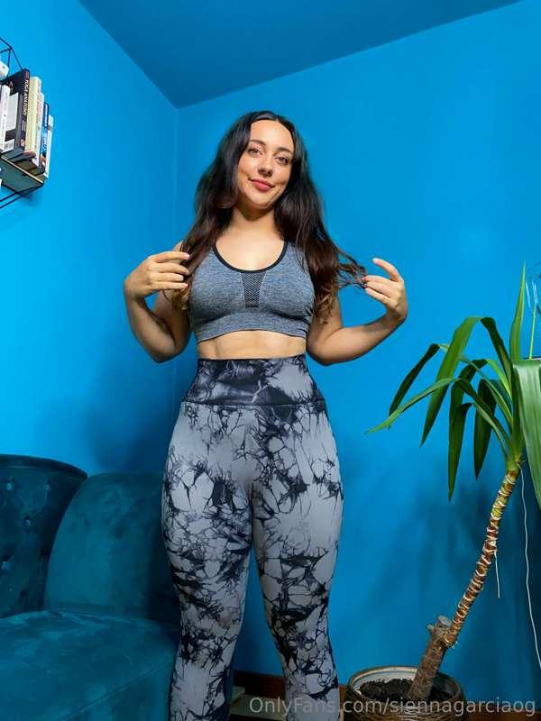 Rate my gym wear!