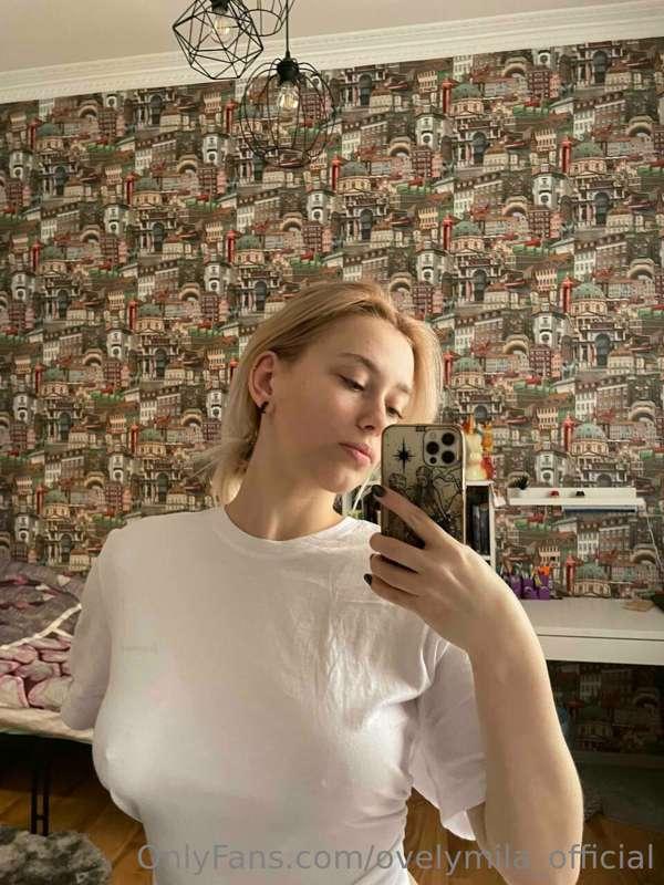 Early morning photos🌞🌞 always trying to look good,😗😗 I think..