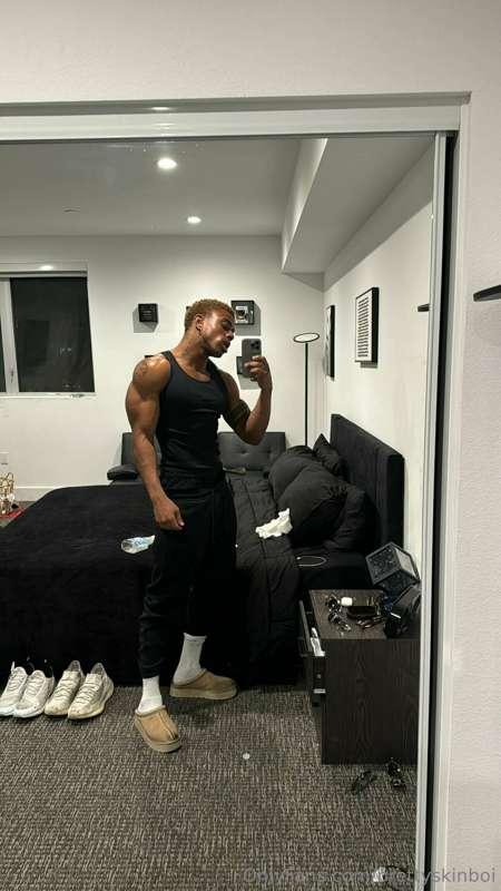 prettyskinboi main image