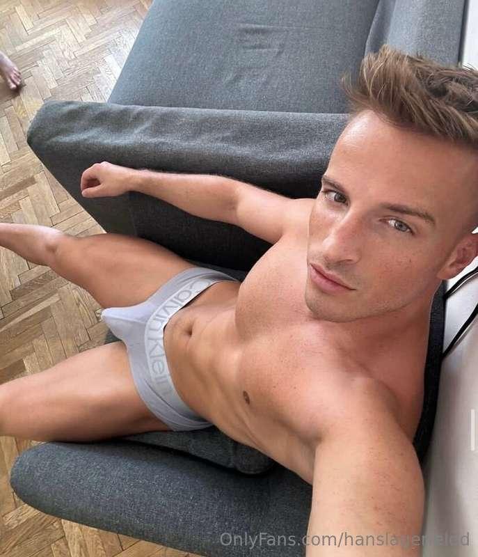 Get down there and suck my huge thick cock🥵