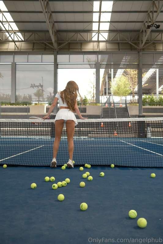Do you dare to play against me? 🎾