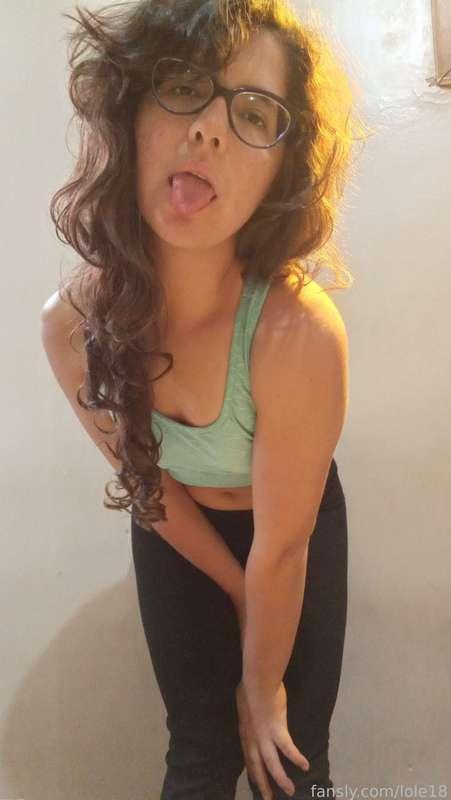 Everything open for you...👅


#cutie #lole18 #petite #cute #glasses #gym #nerd #loli #natural #smalltits