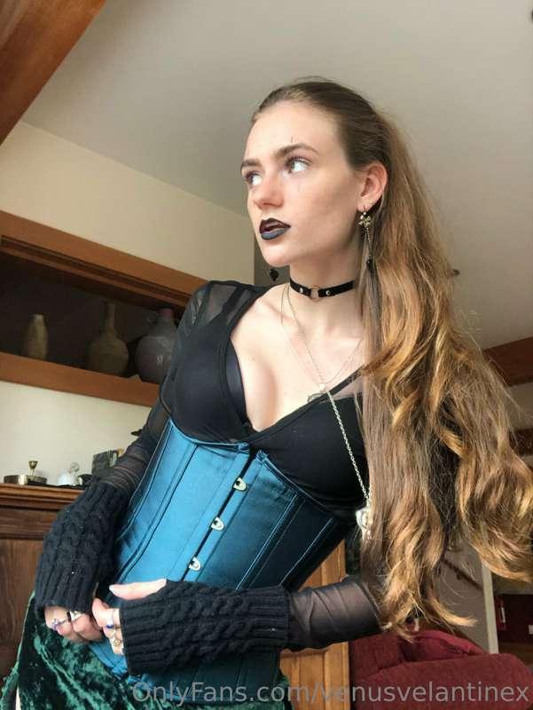 venusvelantinex image #0
