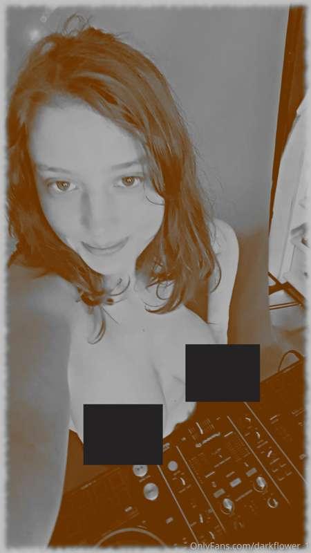 hello!