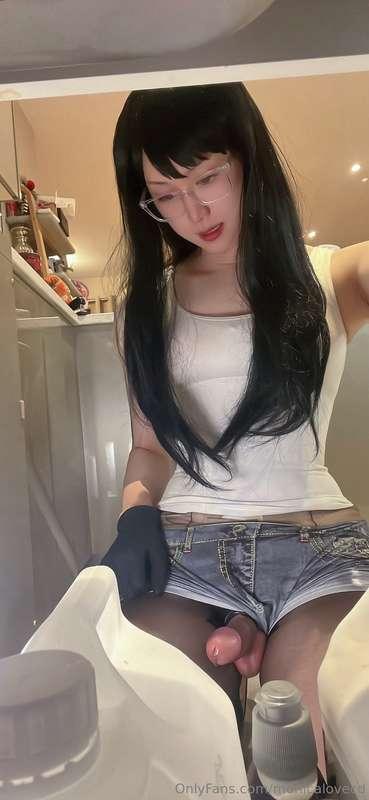 monicalovecd image #4