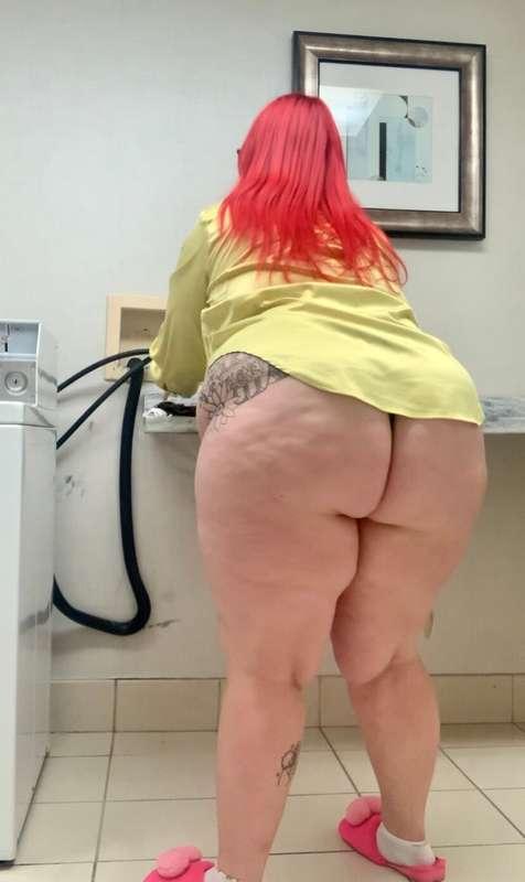 big_babe304 image #0