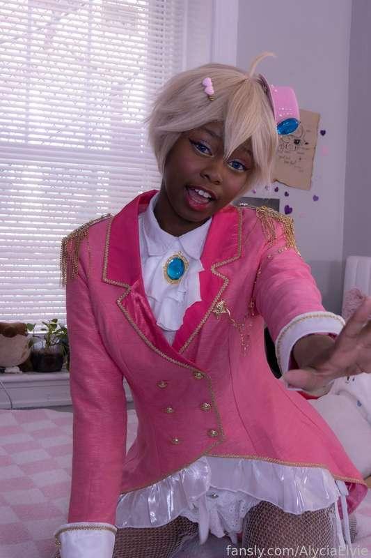 alyciaelvie image #4