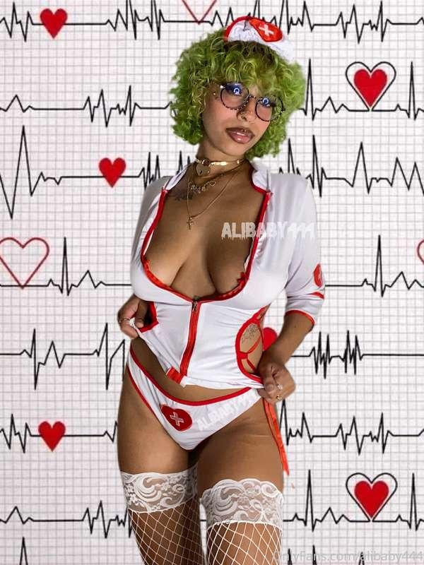7 nurse hottie lewds 💋🩺 i have just the right thing to make ..