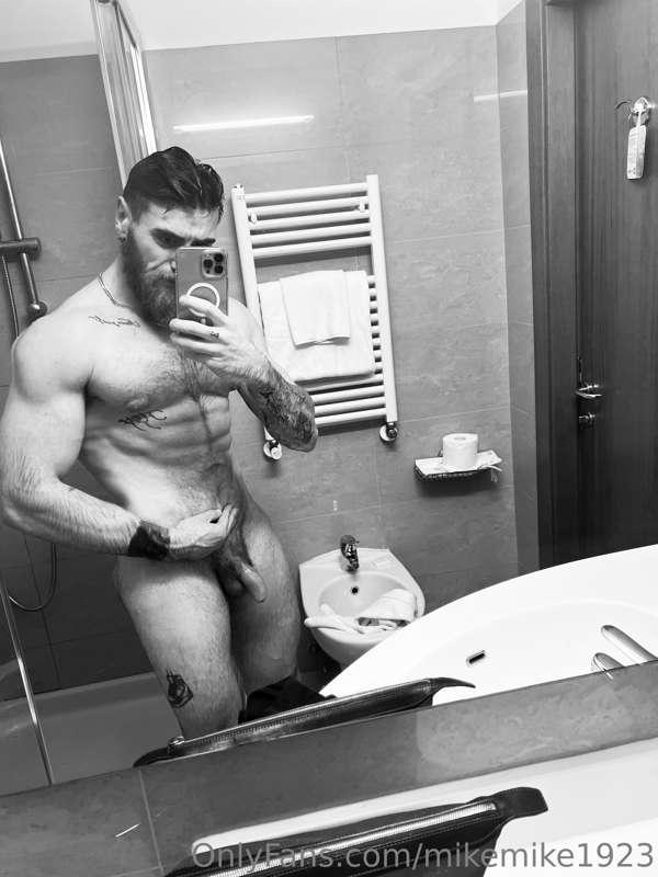 SHOWER 💦💦💦😜