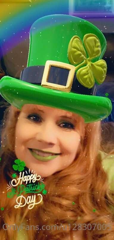 Hey ya'll Grandma just Wanted to say Happy St. Patrick's day..